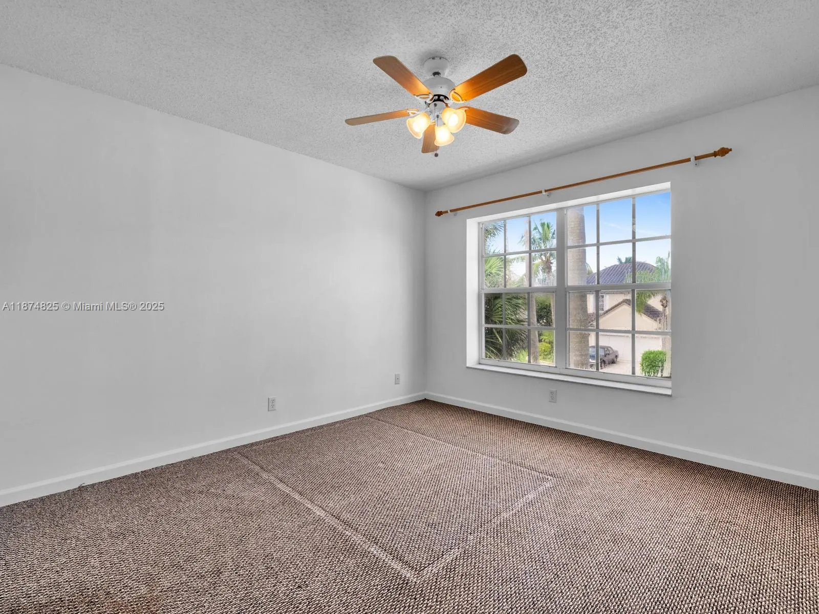 5820 N Plum Bay Pkwy