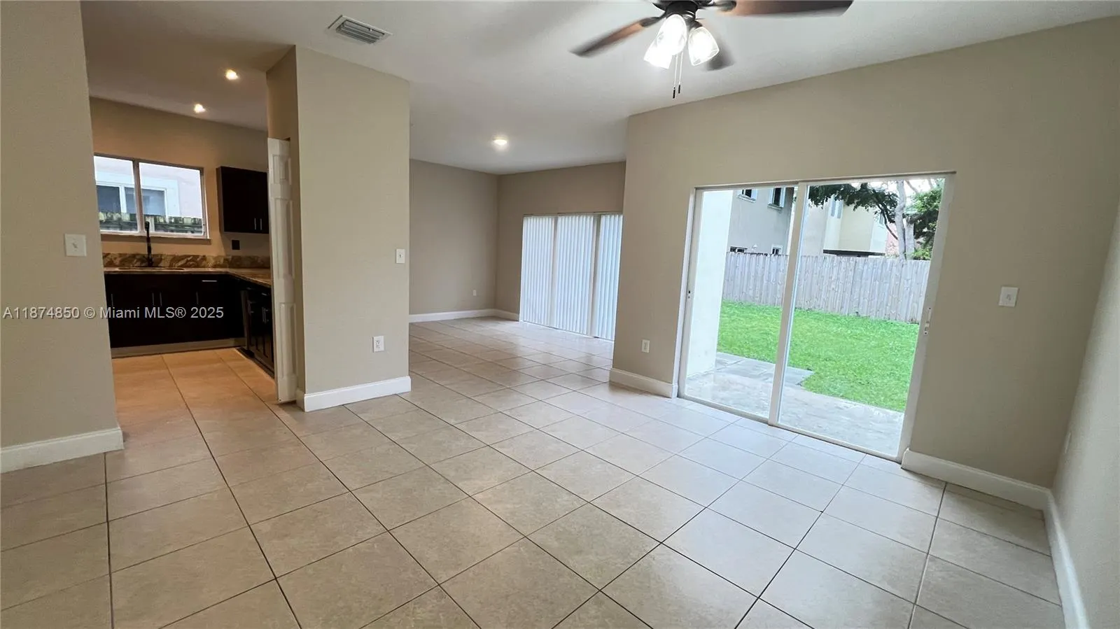 370 NE 34th Ave, #0