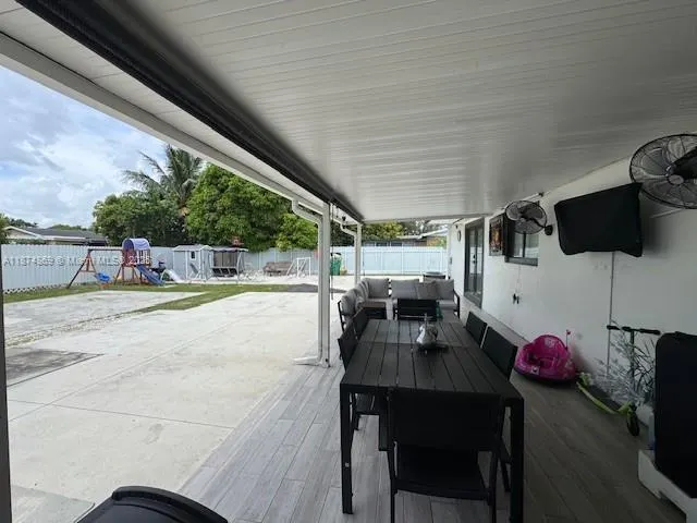 3442 NW 182nd St