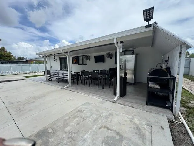 3442 NW 182nd St