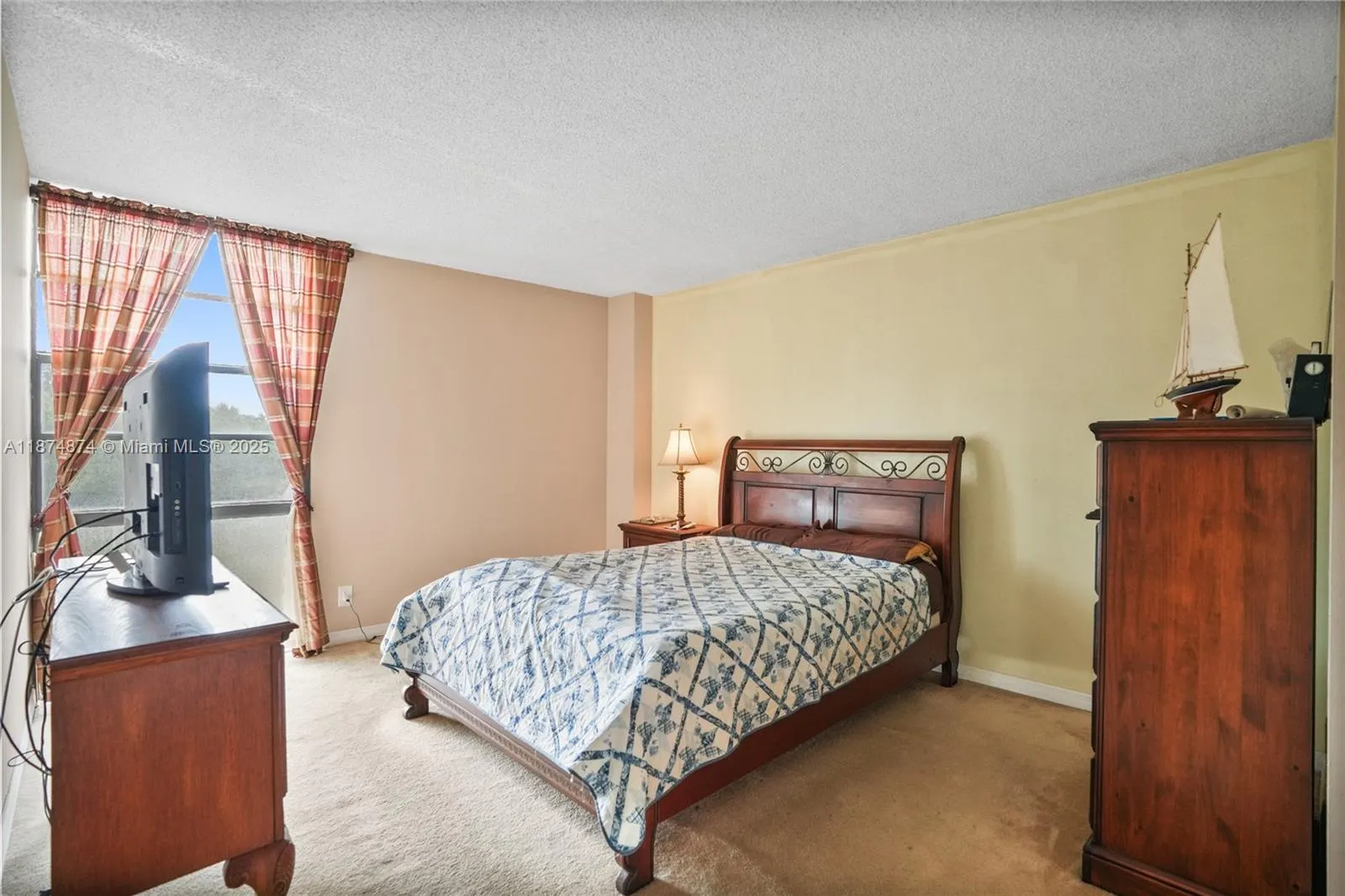 20400 W Country Club Dr, #416