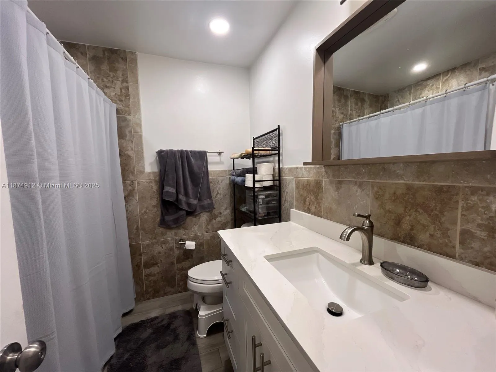 130 NW 57th St, #1