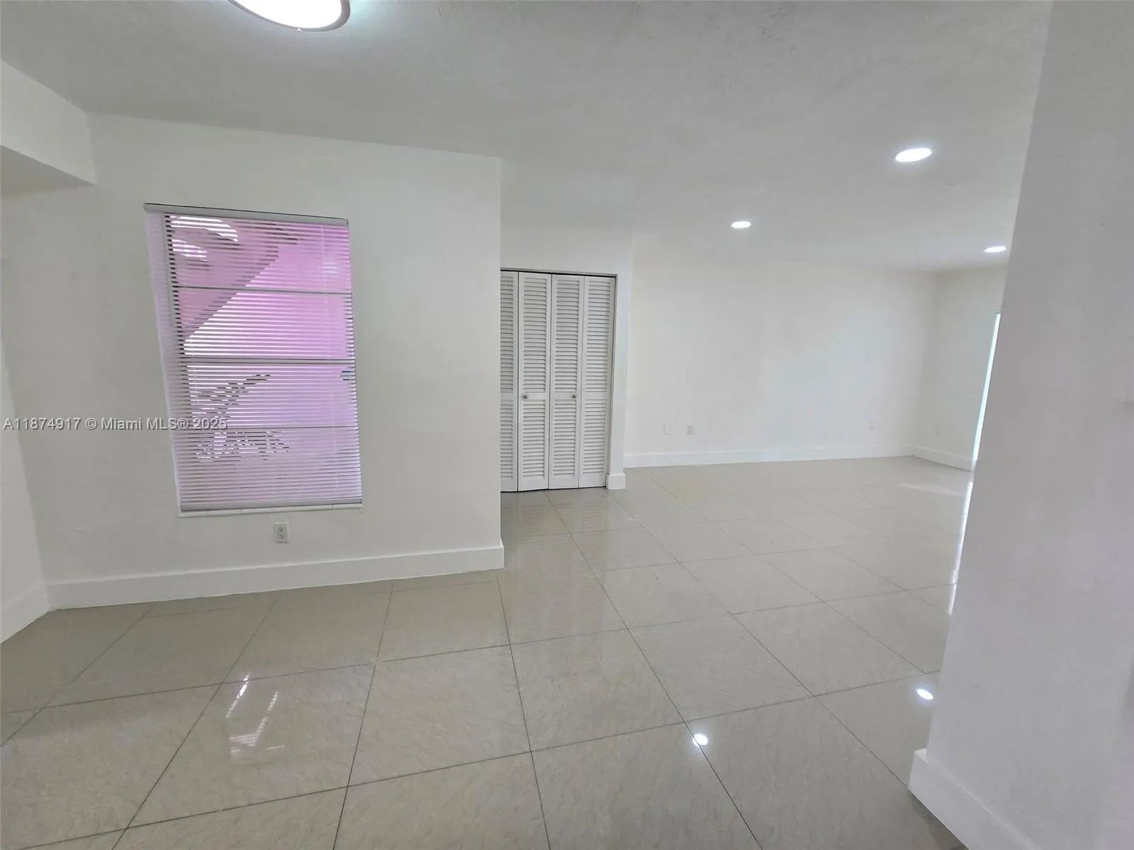 7520 SW 82nd St, #G118