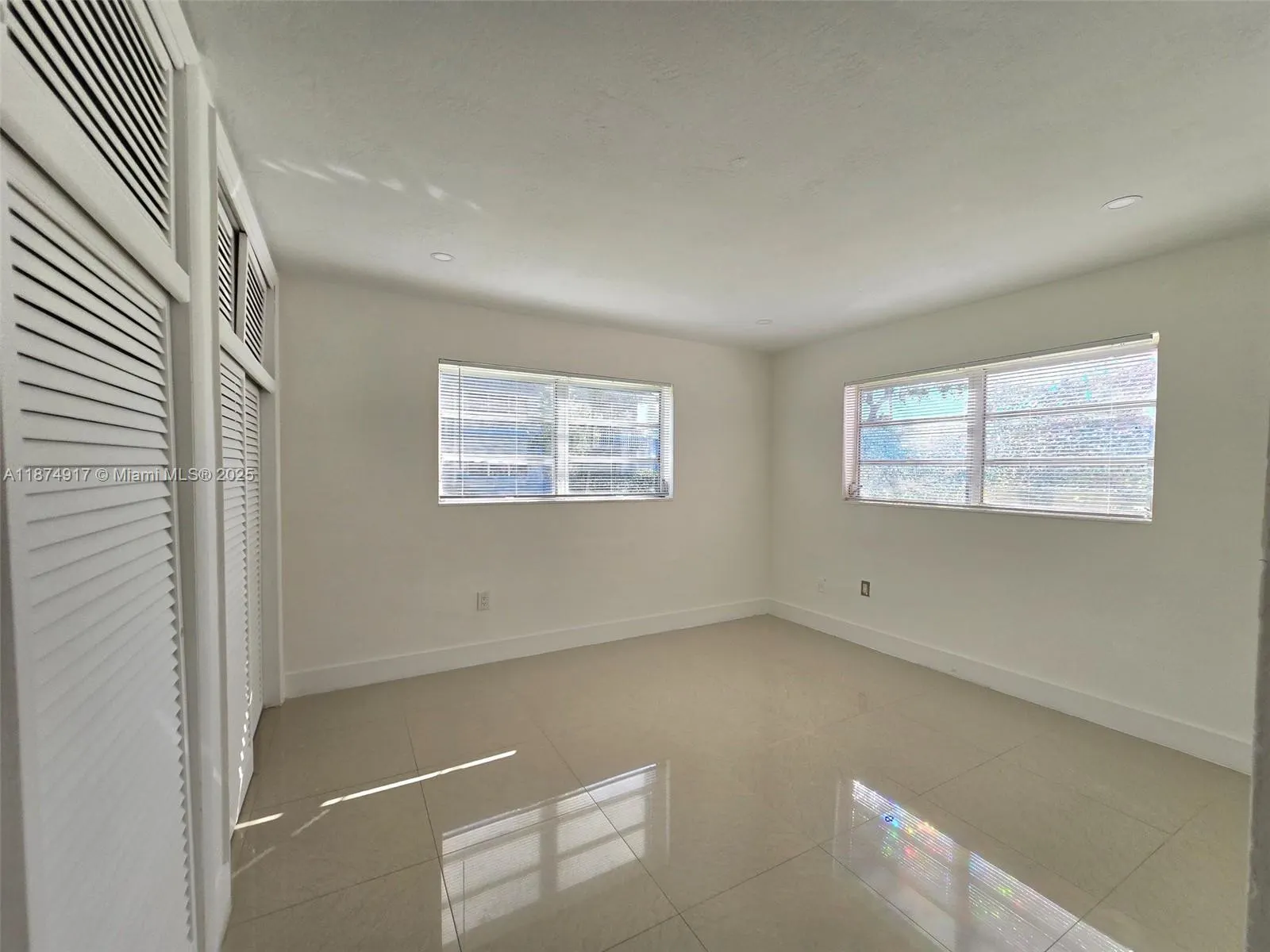 7520 SW 82nd St, #G118