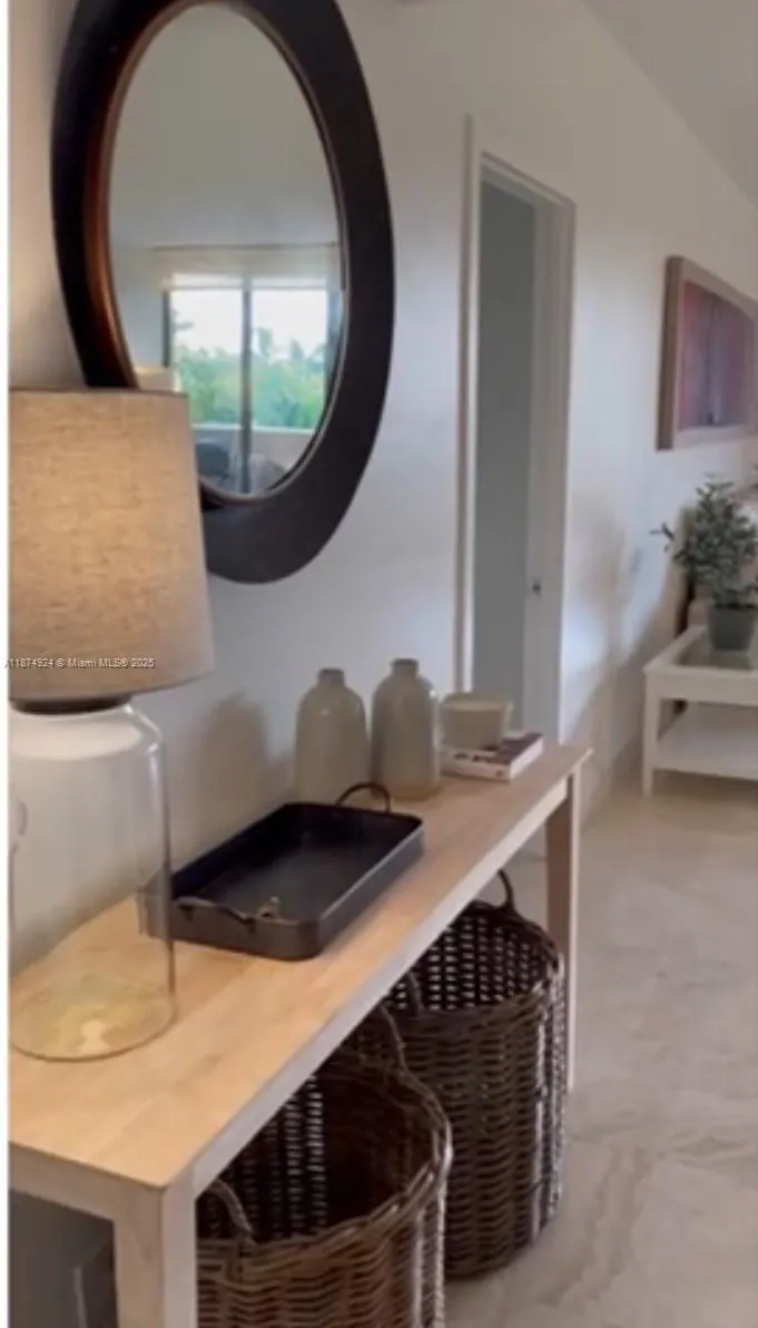 101 Crandon Blvd, #381