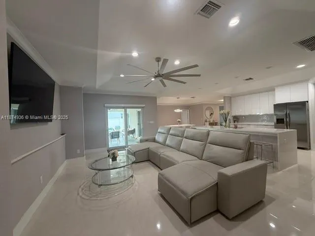 1718 California