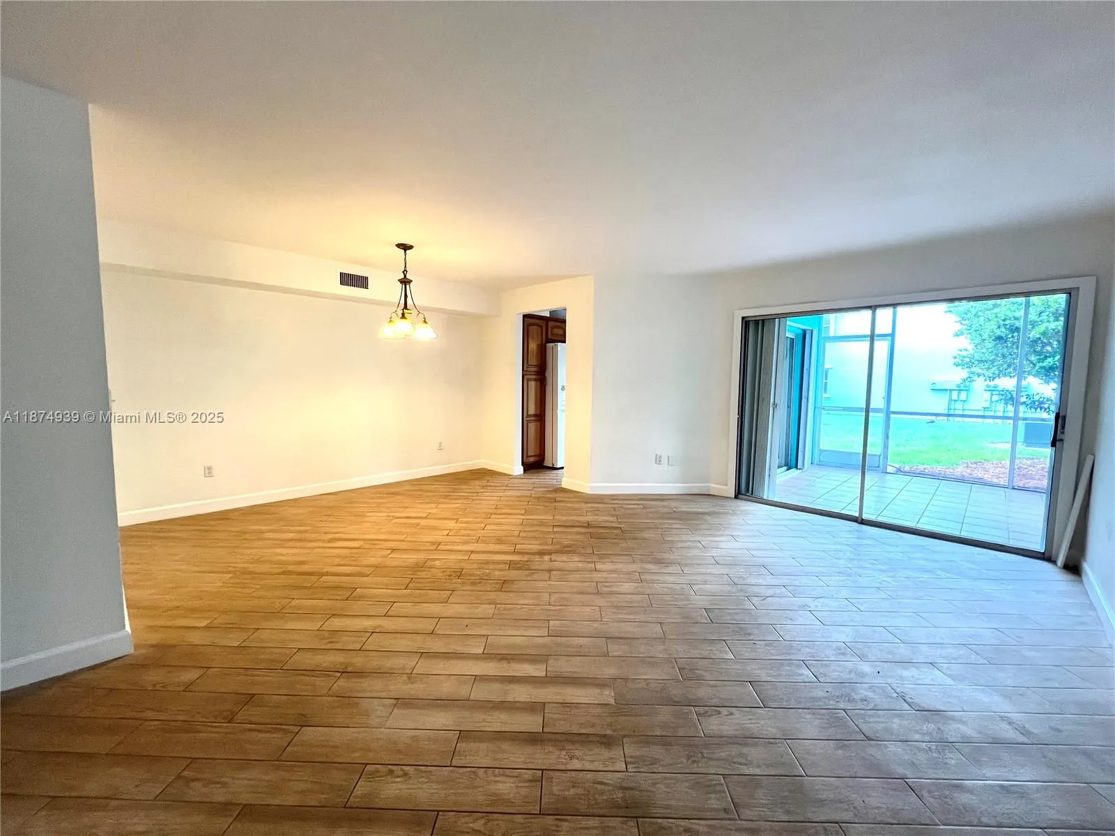 2627 SE 20th Ct, #106-B