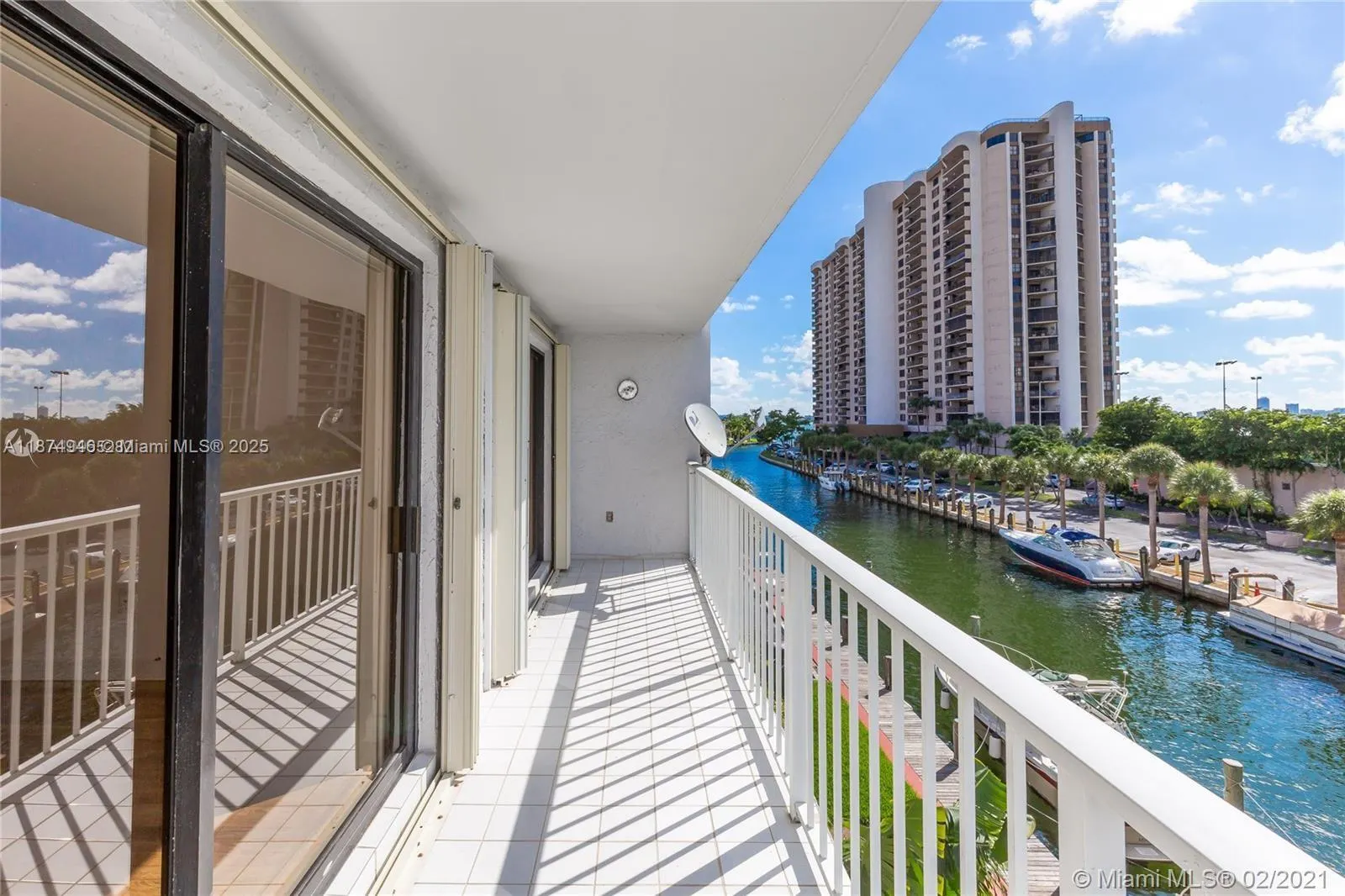 1650 NE 115th St, #403
