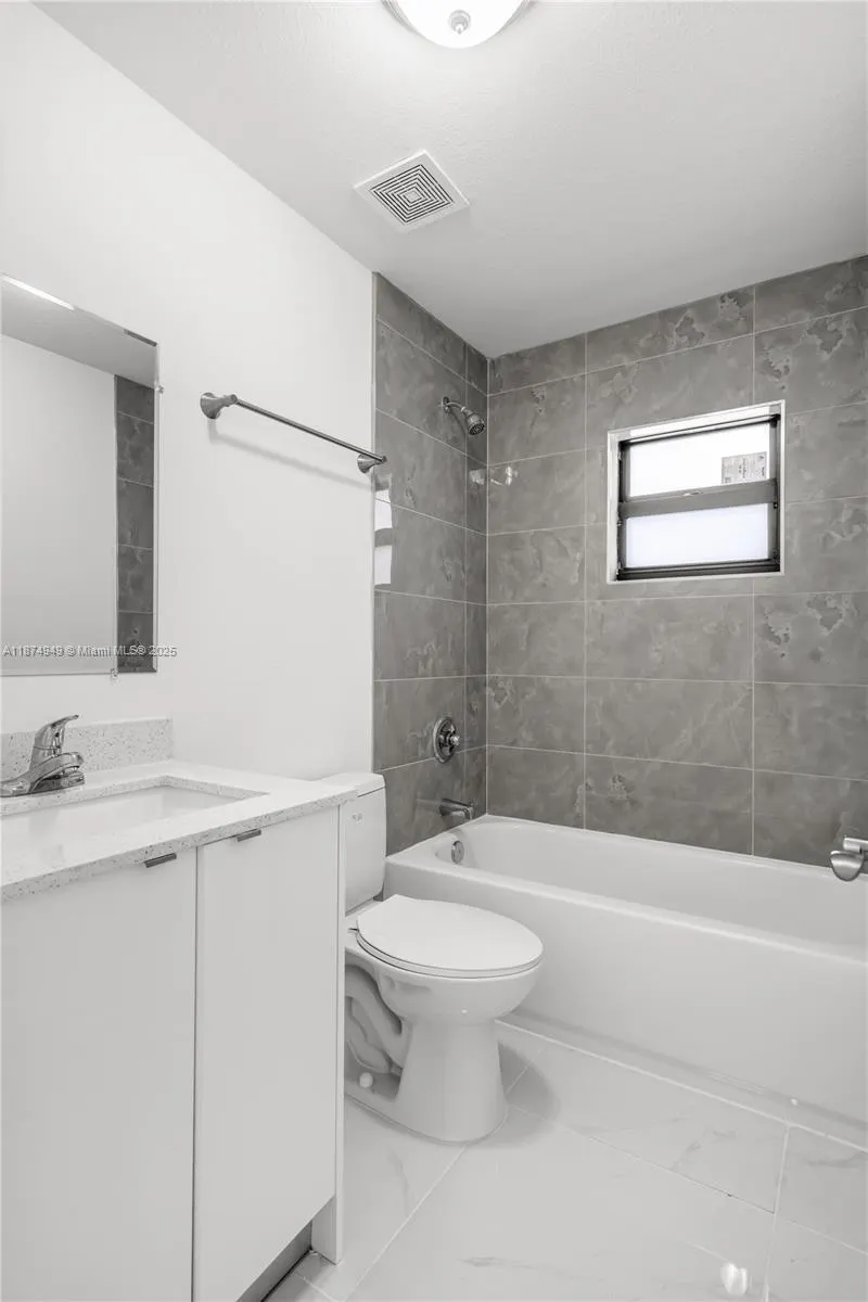 1457 NW 2ND AVE, #1