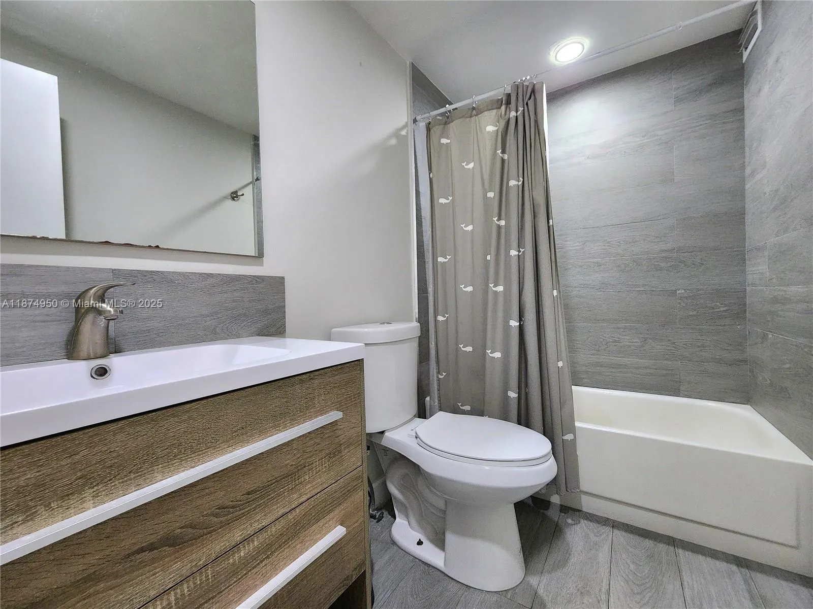 3505 S Ocean Dr, #312