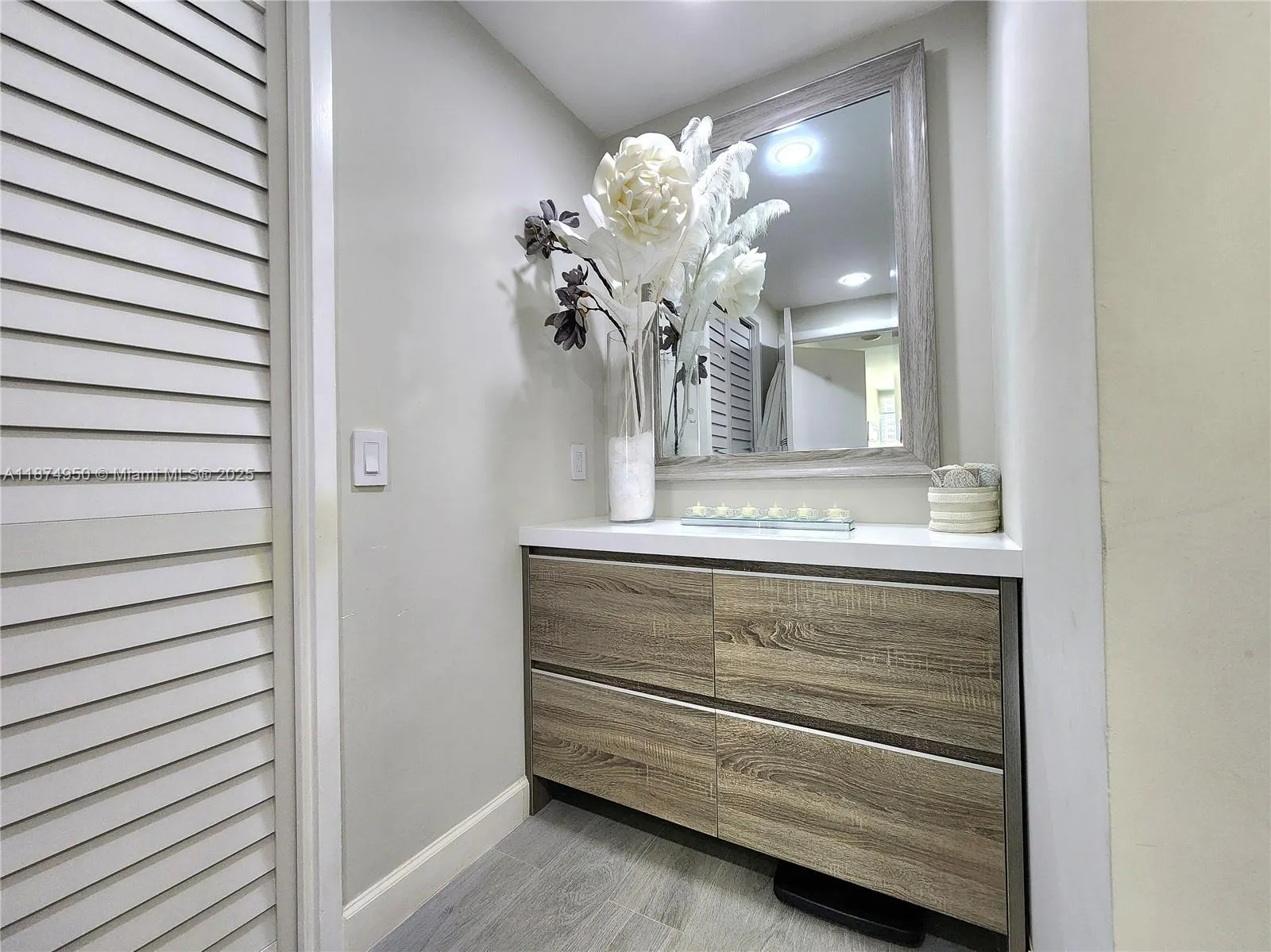 3505 S Ocean Dr, #312