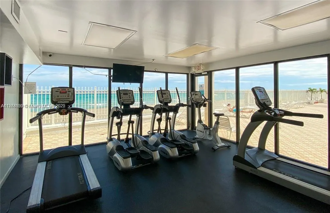 3505 S Ocean Dr, #312