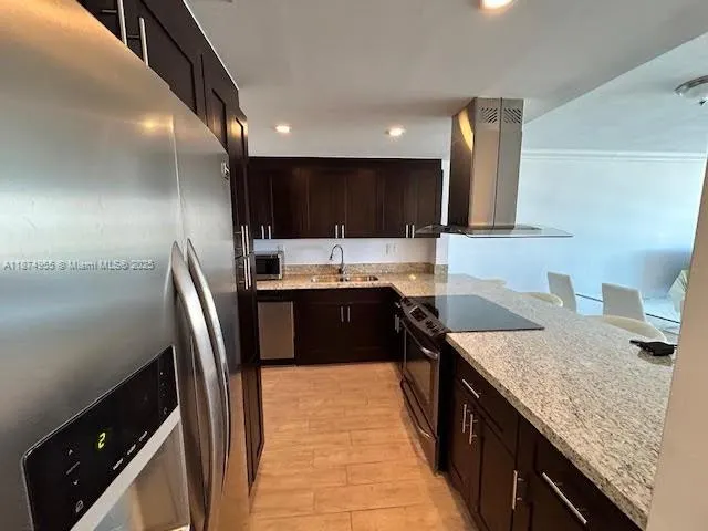 3111 N Ocean Dr, #505