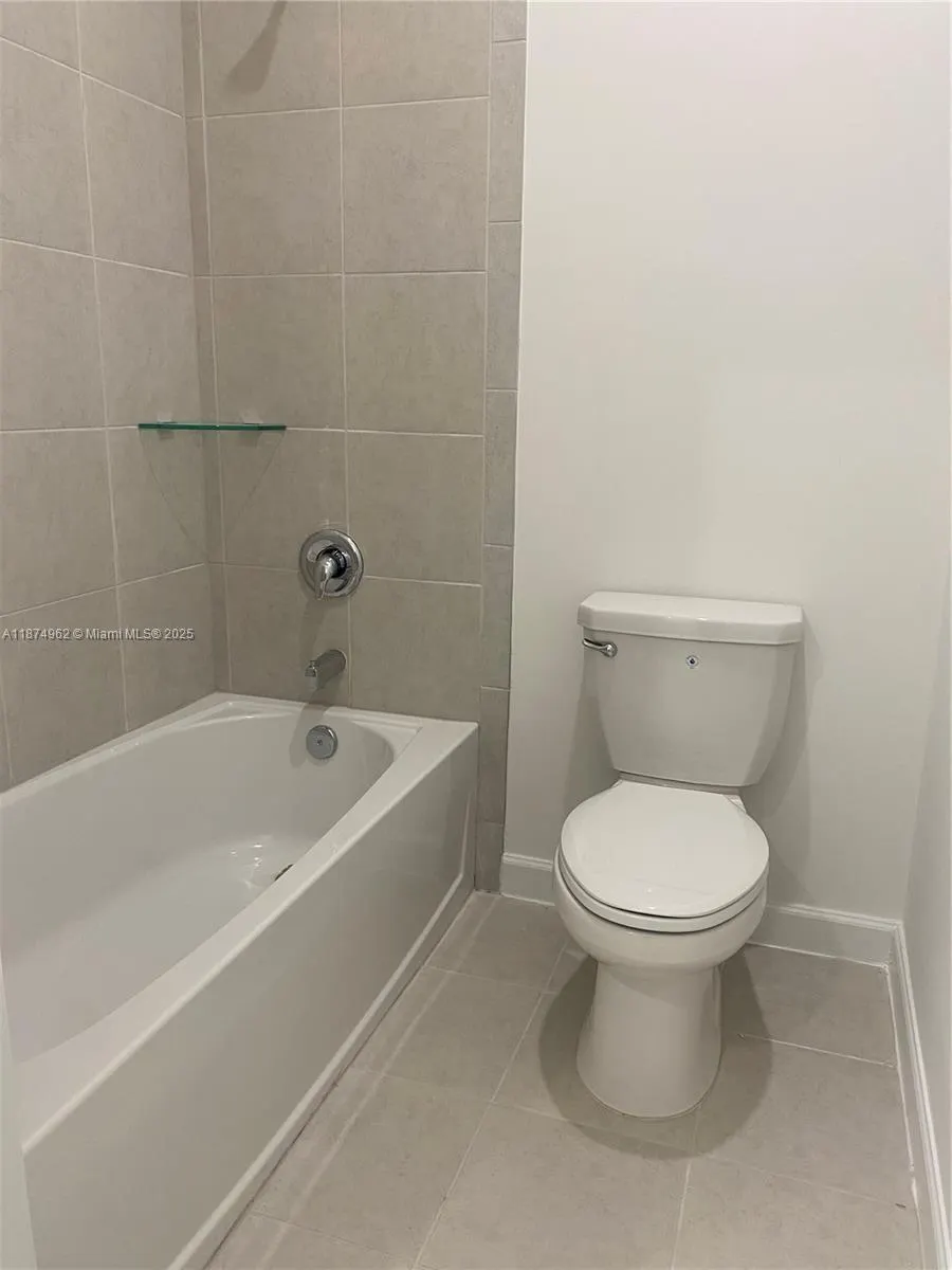 865 SE 26th Rd