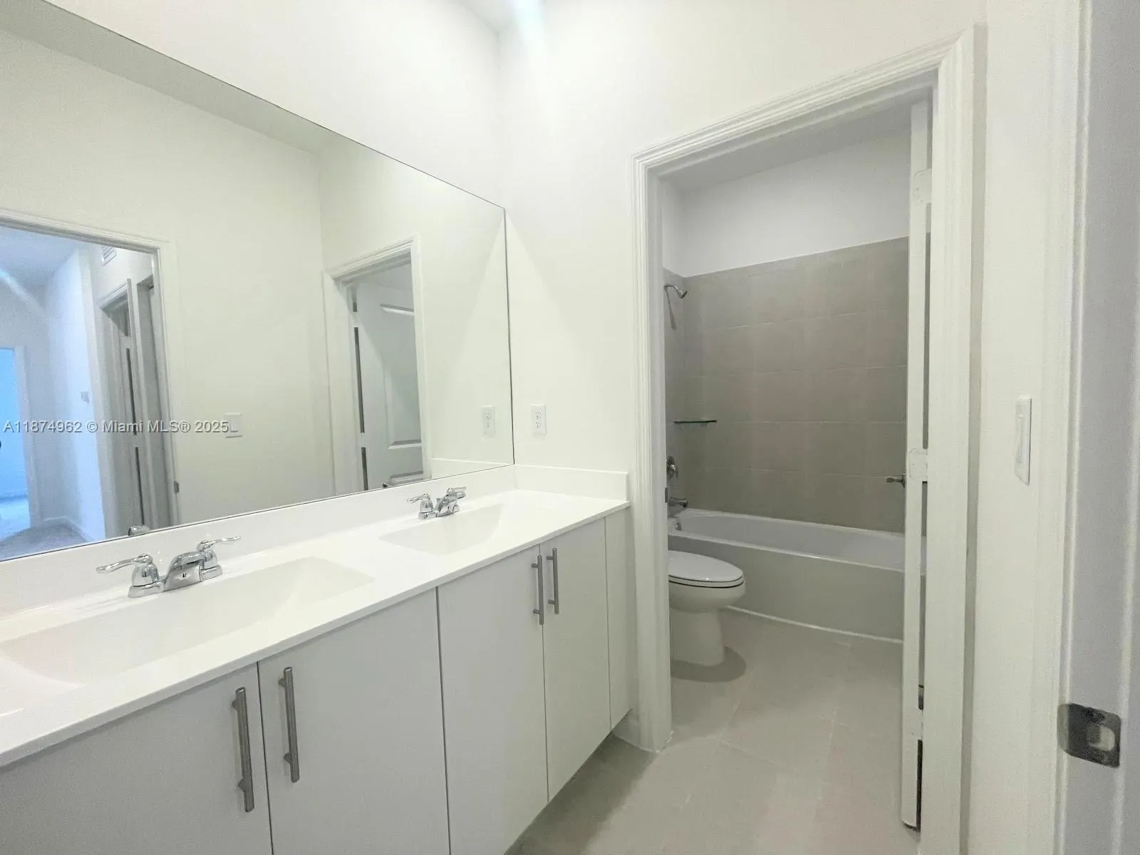 865 SE 26th Rd