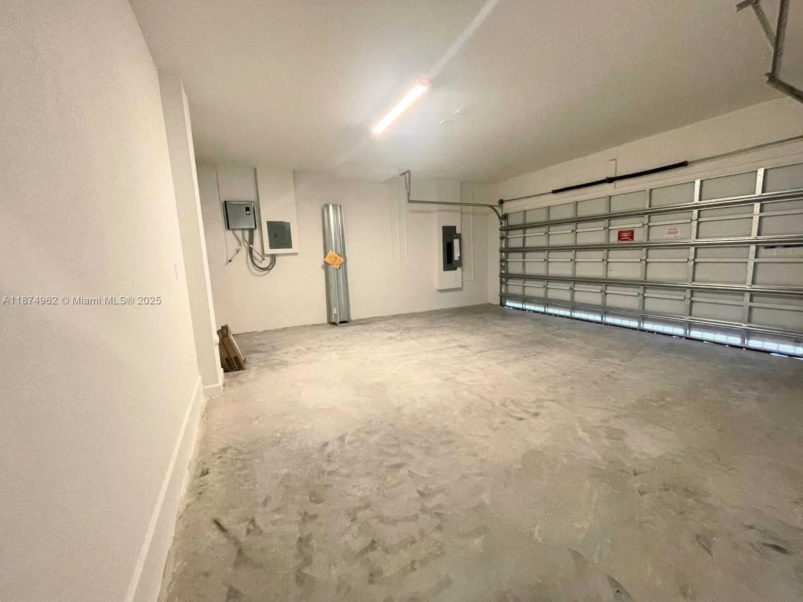 865 SE 26th Rd