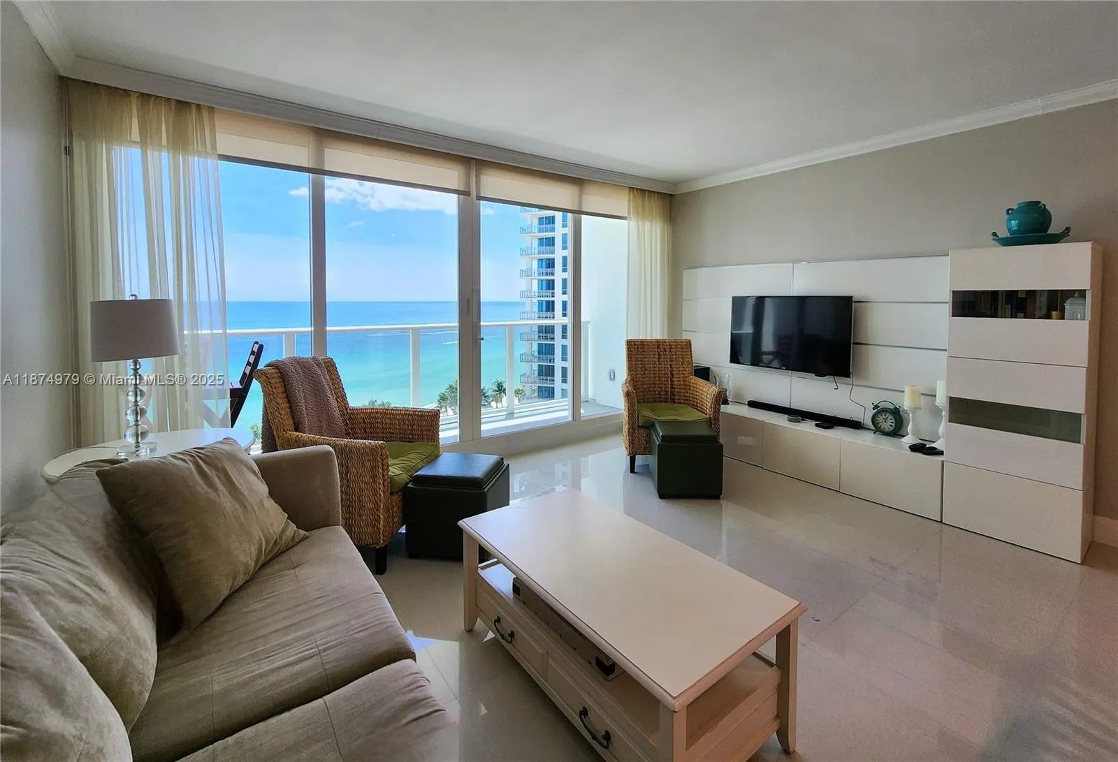 3505 S Ocean Dr, #1220