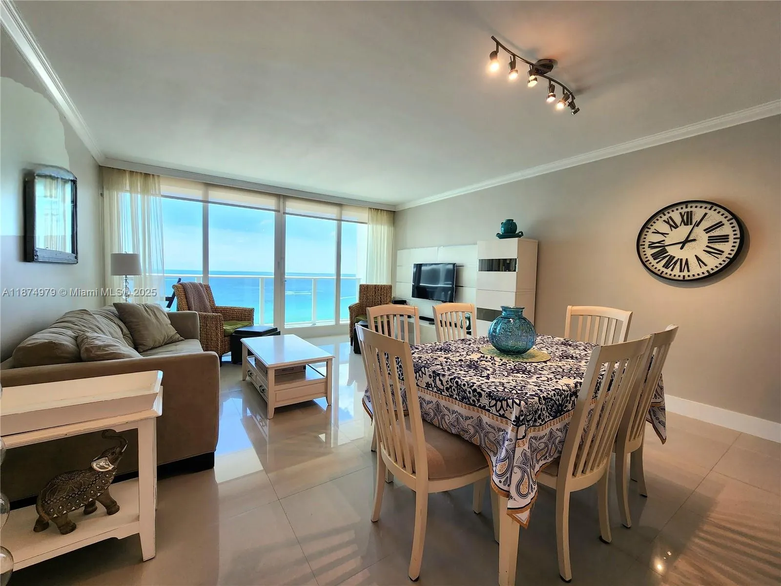 3505 S Ocean Dr, #1220