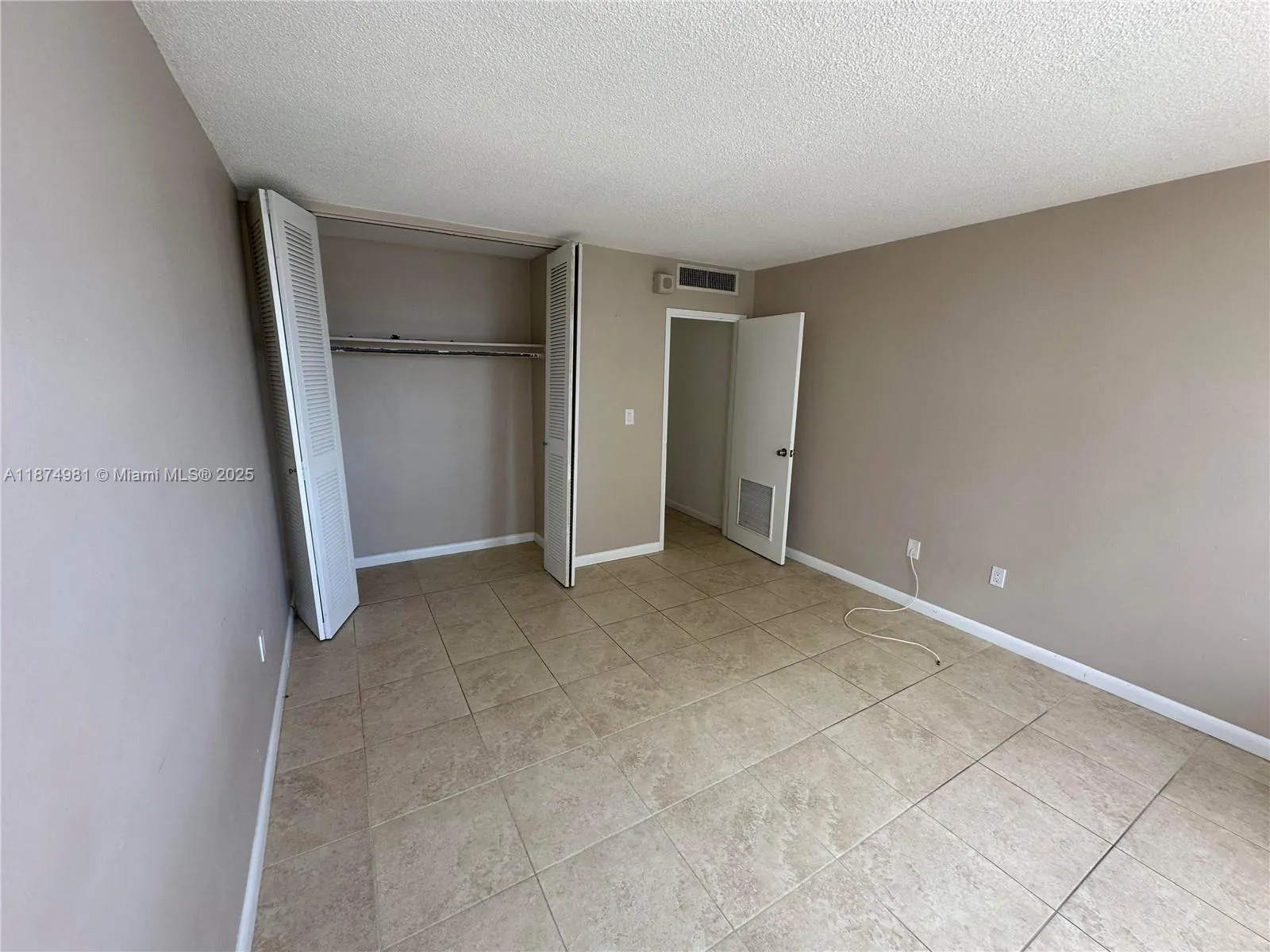 1865 79th St Cswy, #8K