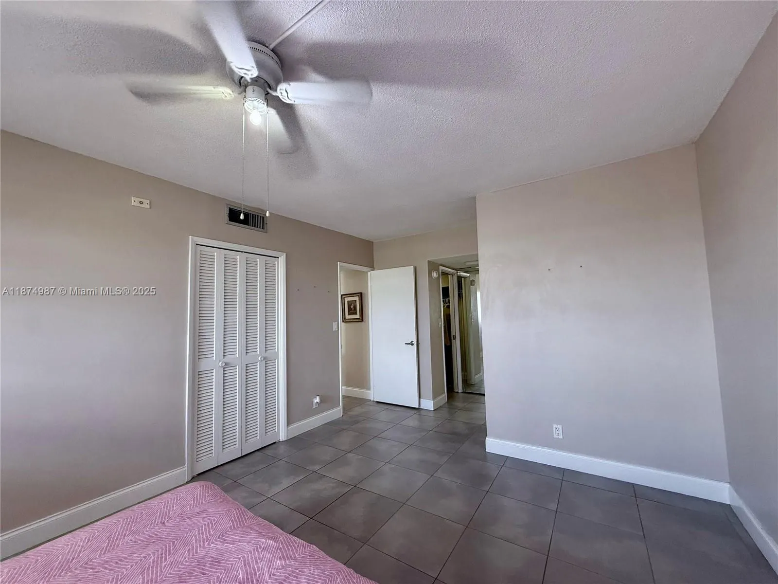 3100 N Palm Aire Dr, #709