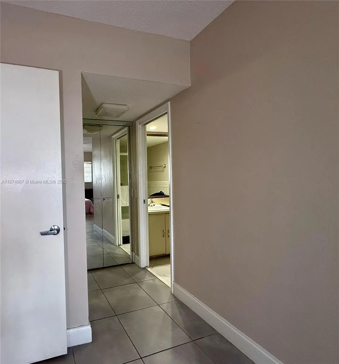 3100 N Palm Aire Dr, #709