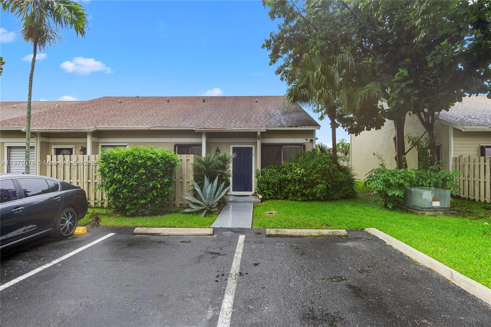 3642 NW 111th Ter