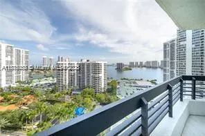 3500 Mystic Pointe Dr, #3505