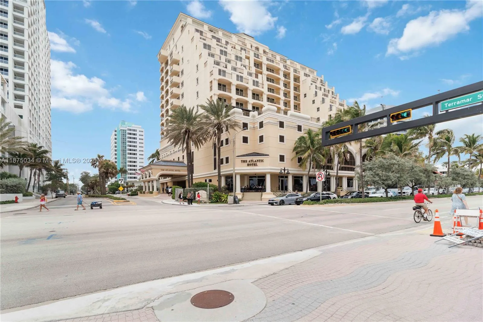 601 N Ft Lauderdale Beach Blvd, #611