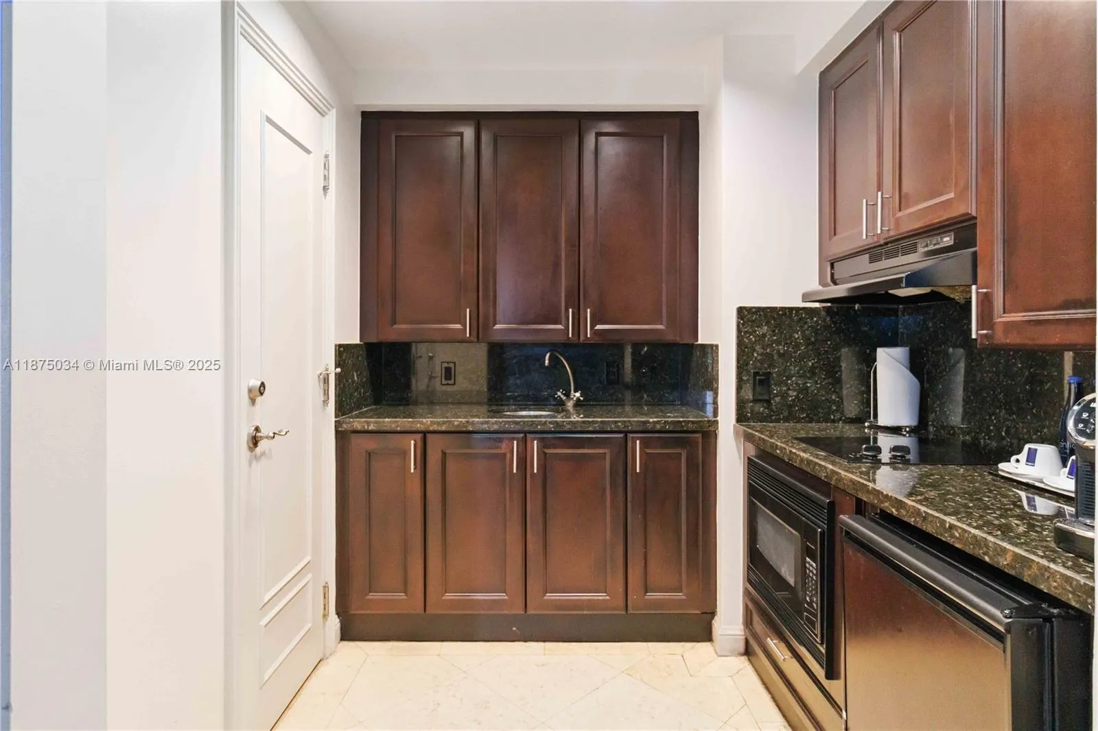 601 N Ft Lauderdale Beach Blvd, #611