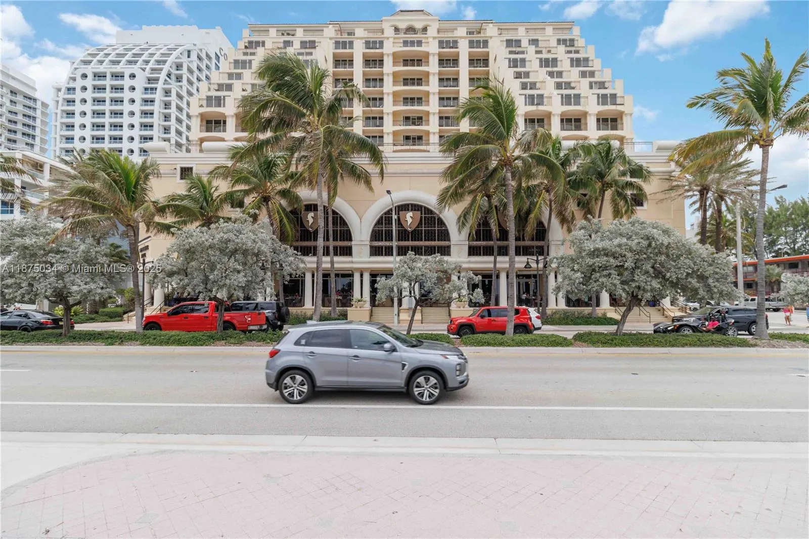 601 N Ft Lauderdale Beach Blvd, #611