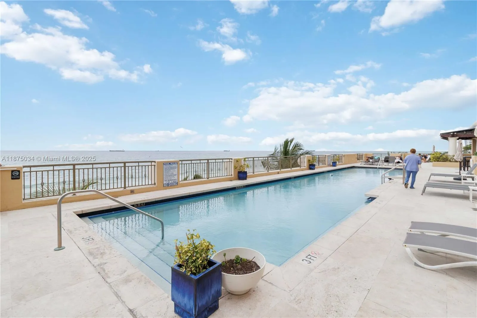 601 N Ft Lauderdale Beach Blvd, #611