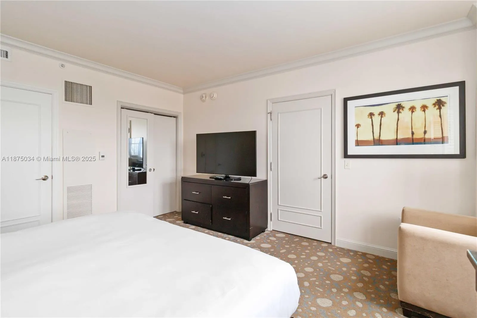 601 N Ft Lauderdale Beach Blvd, #611