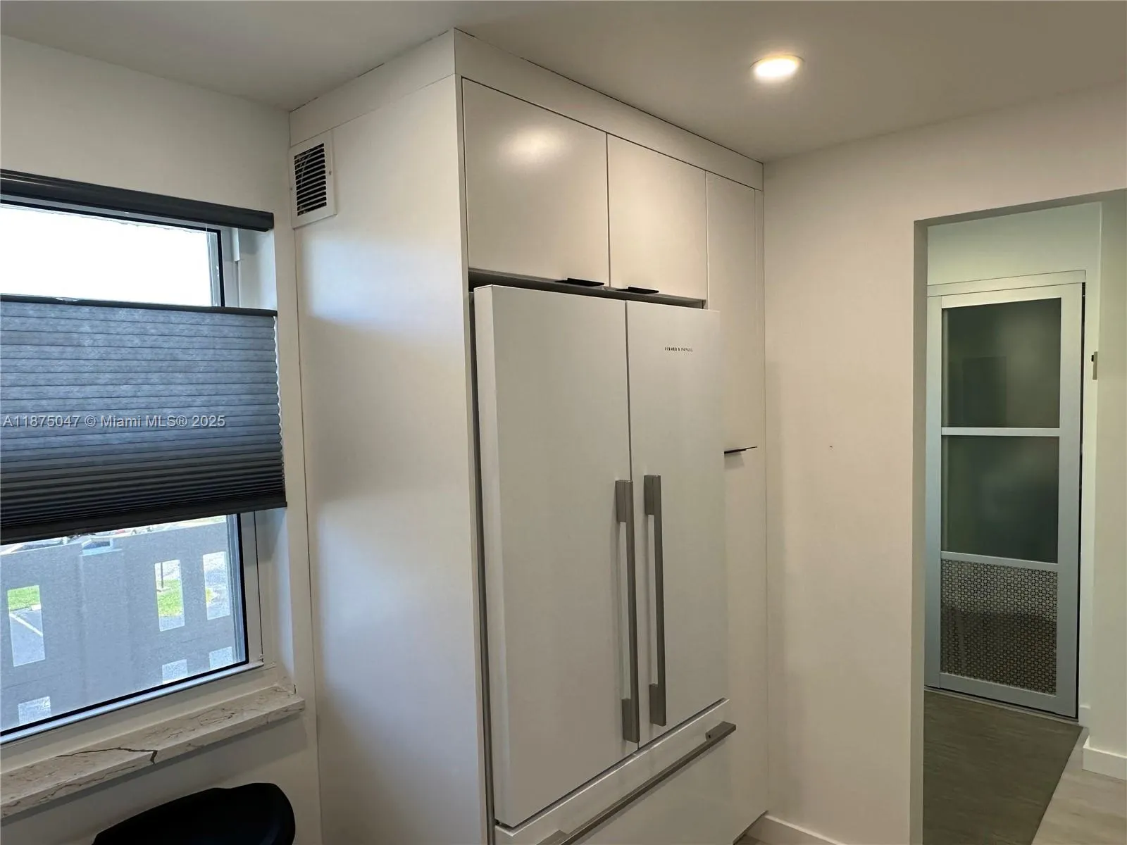 131 SE 3rd Ave, #301