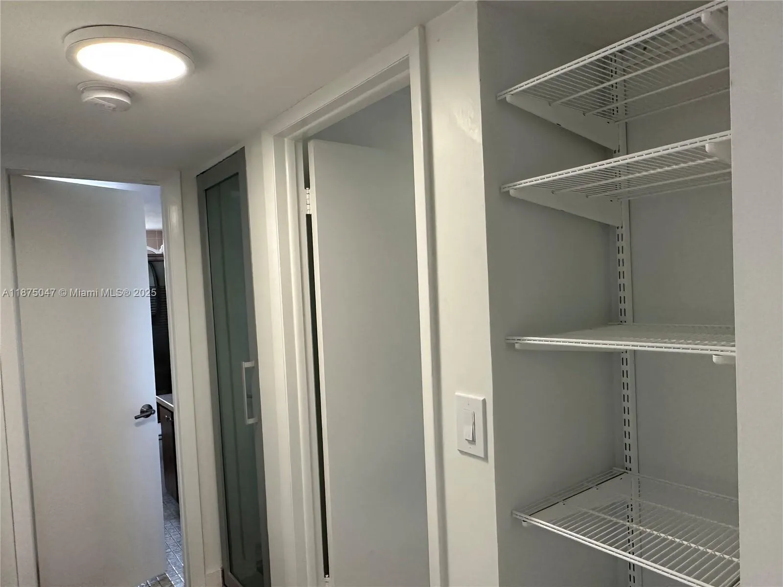 131 SE 3rd Ave, #301