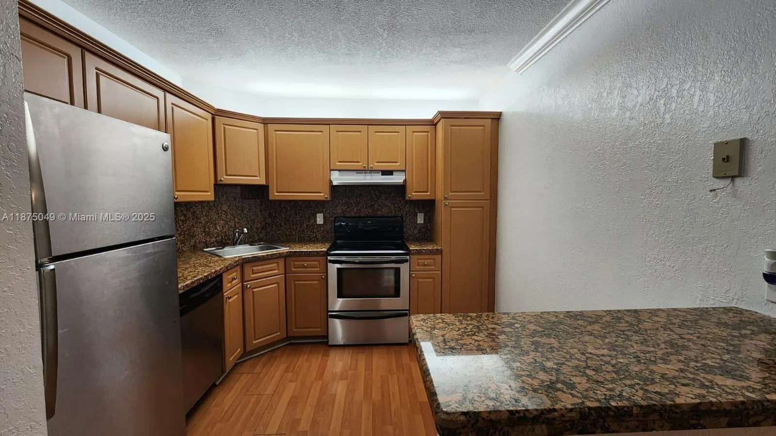 3860 Coral Tree Cir, #307