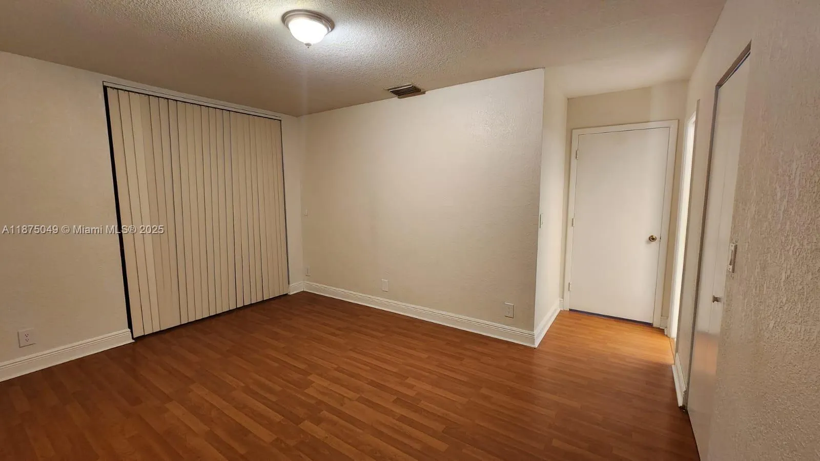 3860 Coral Tree Cir, #307
