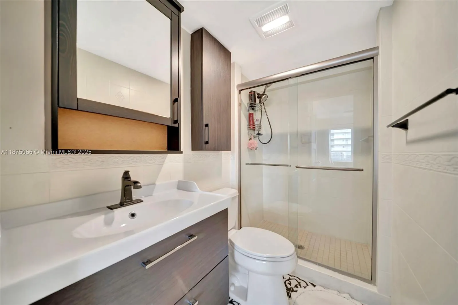 126 Golden Isles Dr, #43A