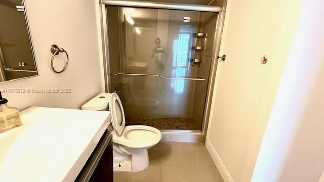100 Bayview Dr, #1230
