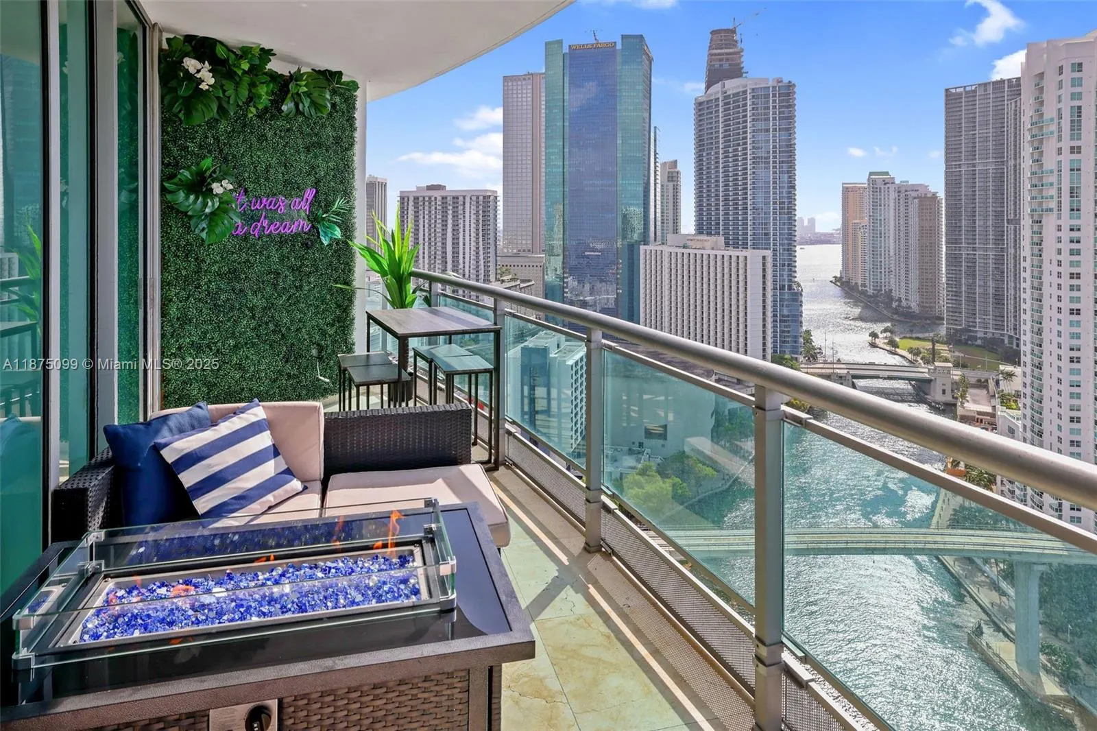 350 S Miami Ave, #3002