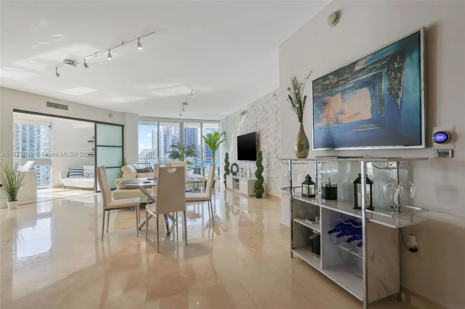 350 S Miami Ave, #3002