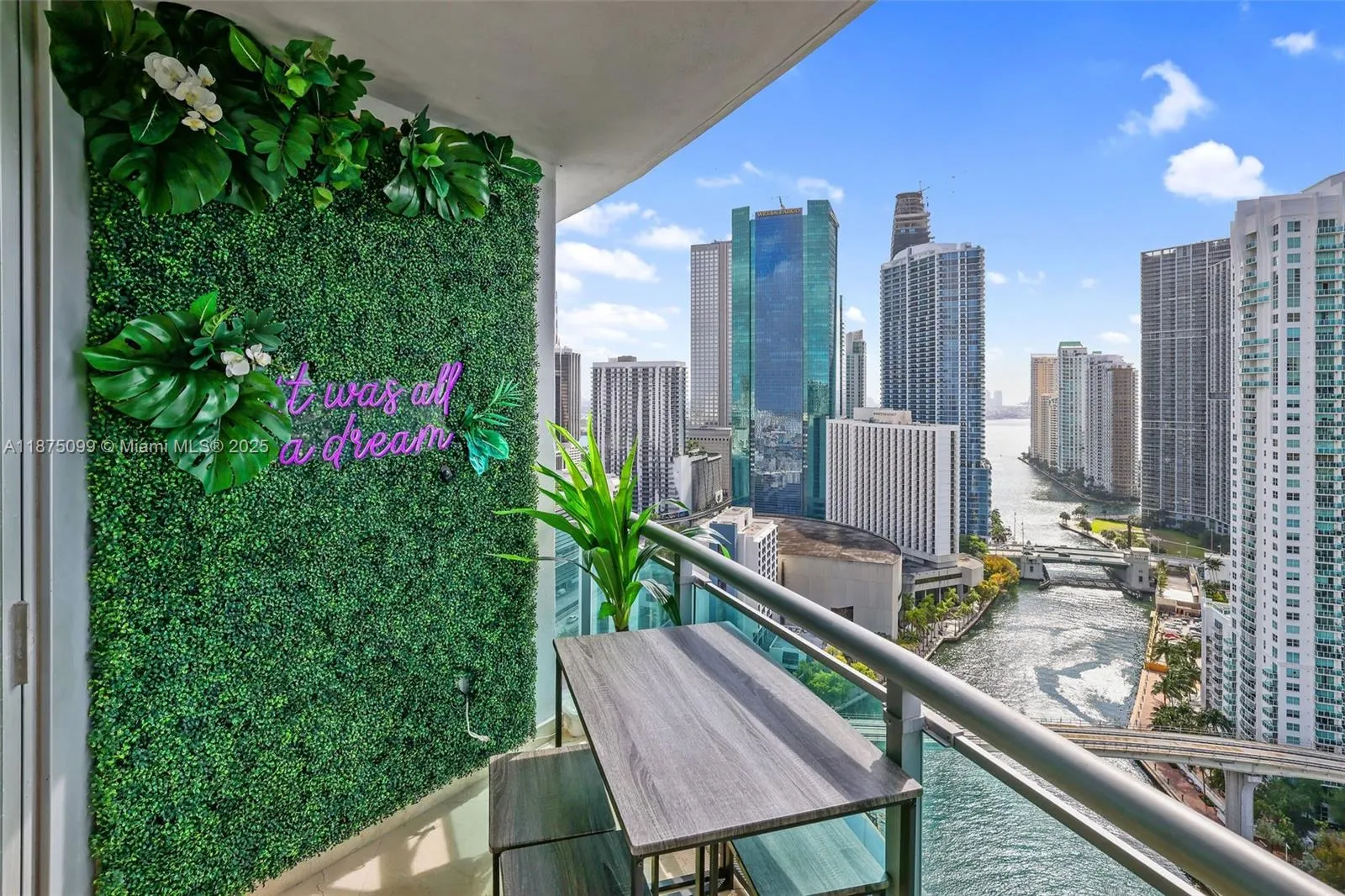 350 S Miami Ave, #3002