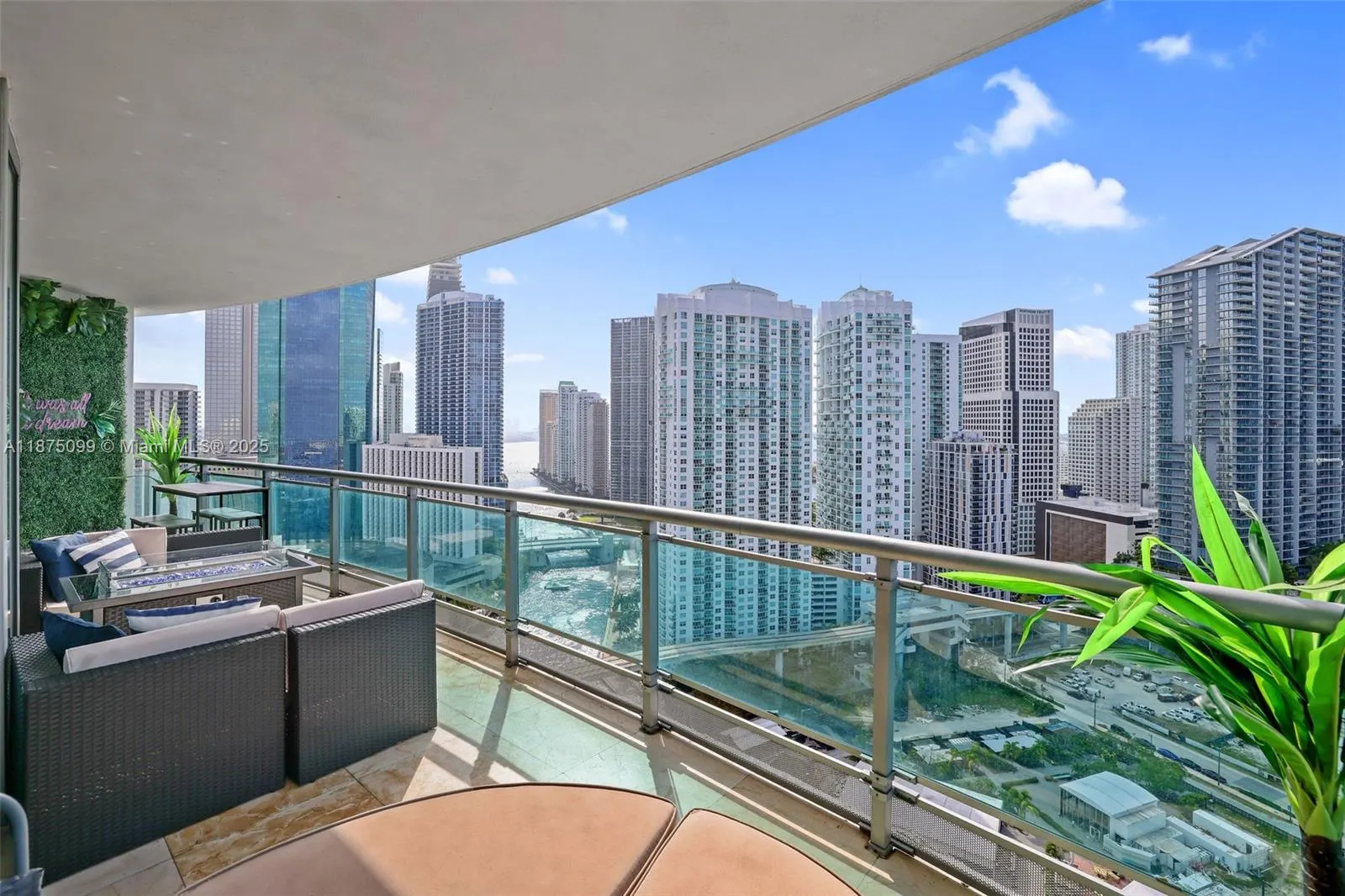 350 S Miami Ave, #3002