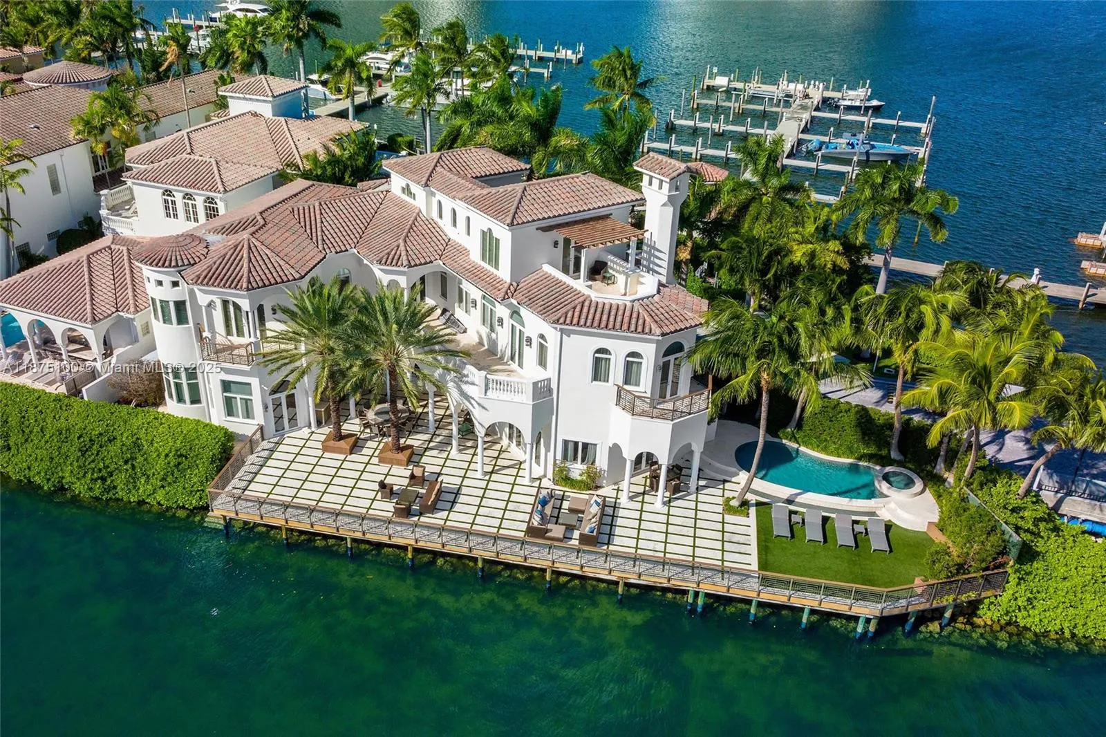 4042 Island Estates Dr