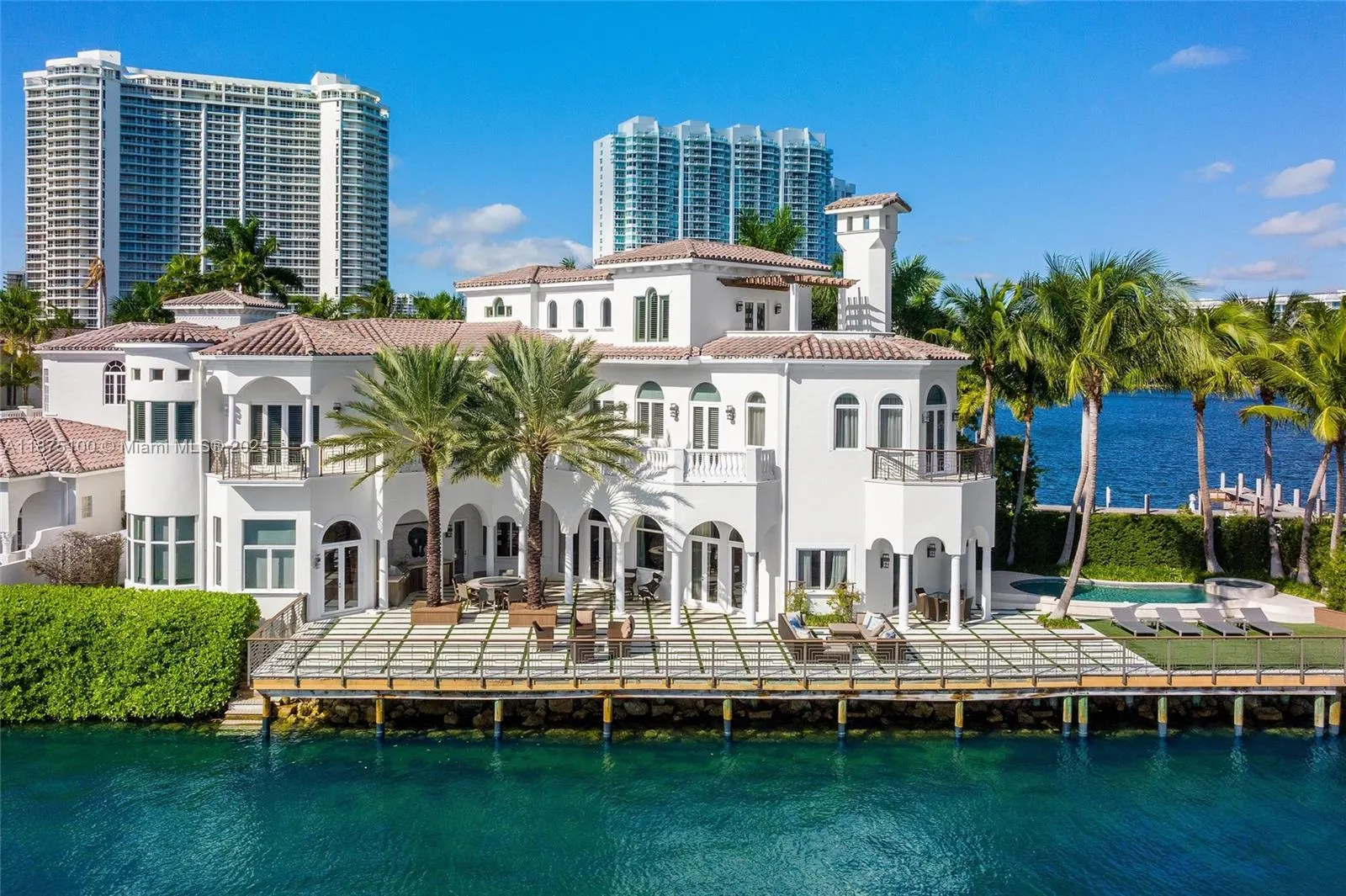 4042 Island Estates Dr