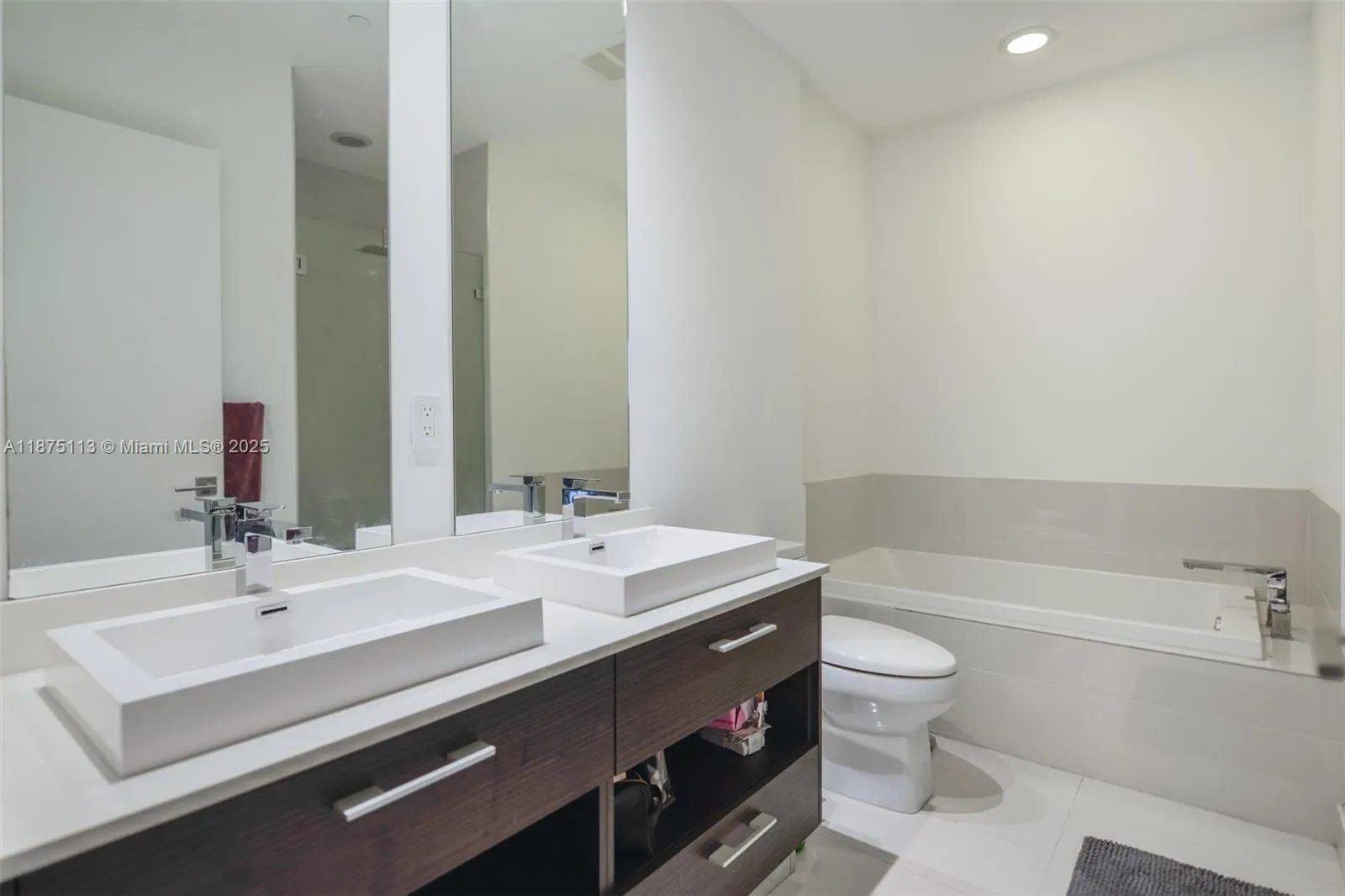 45 SW 9th ST, #4108