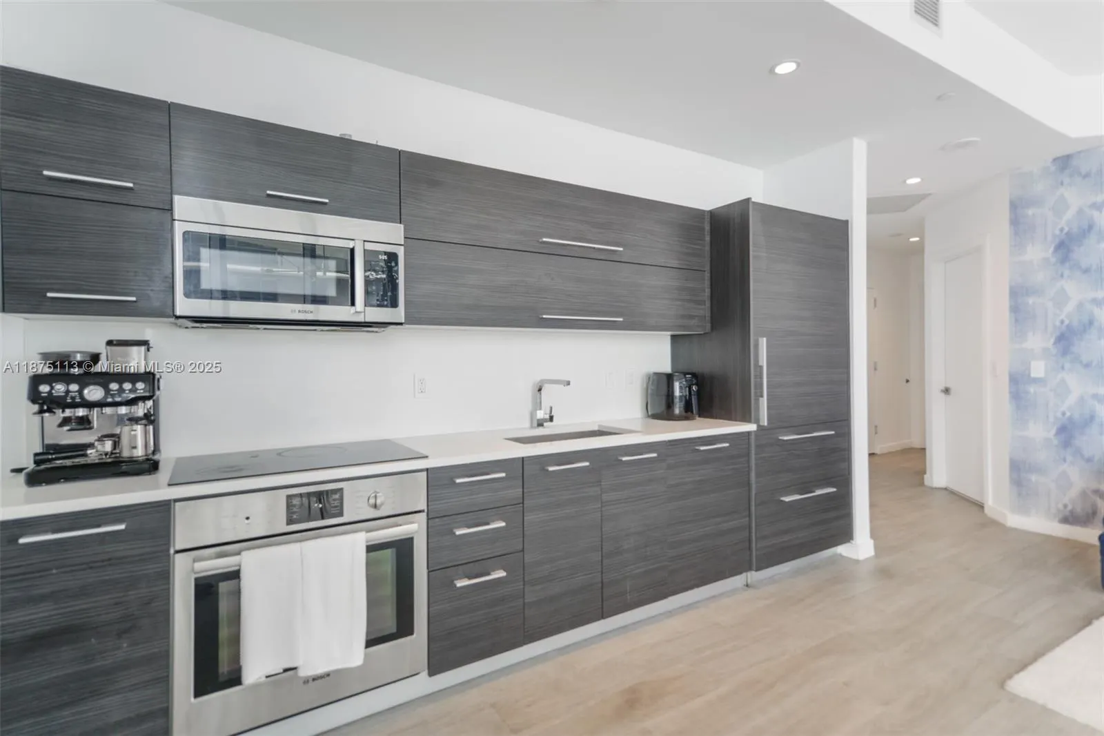 45 SW 9th ST, #4108