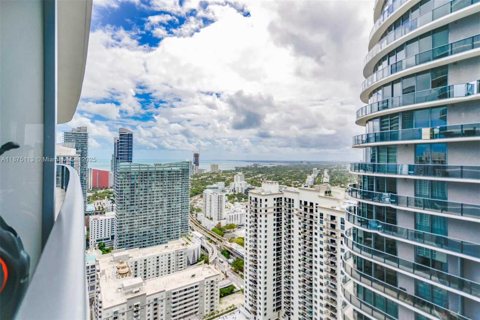 45 SW 9th ST, #4108