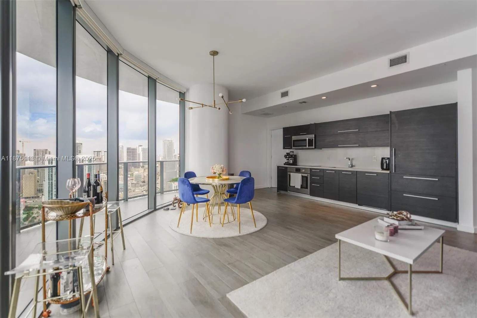 45 SW 9th ST, #4108