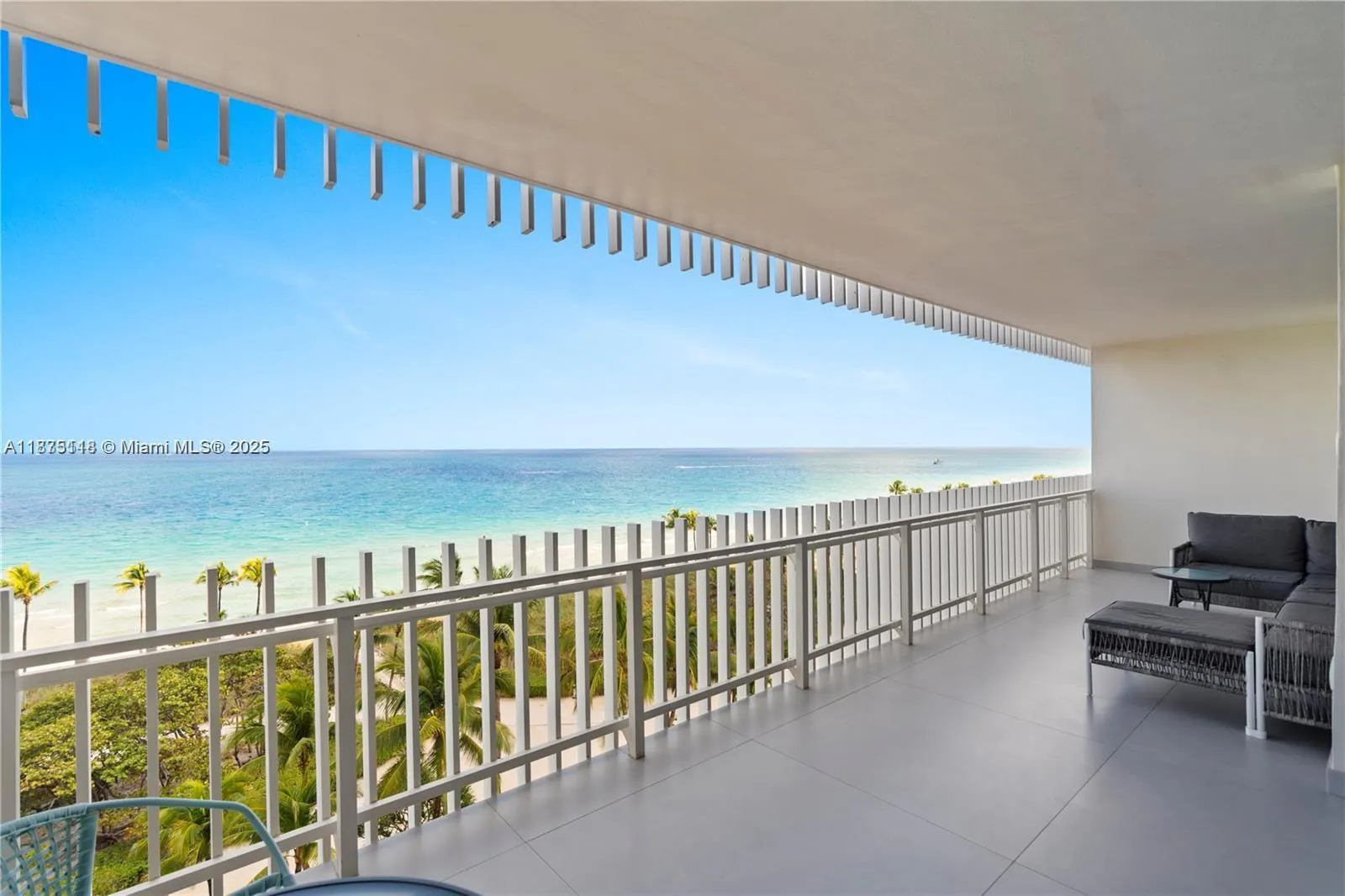 10205 Collins Ave, #608