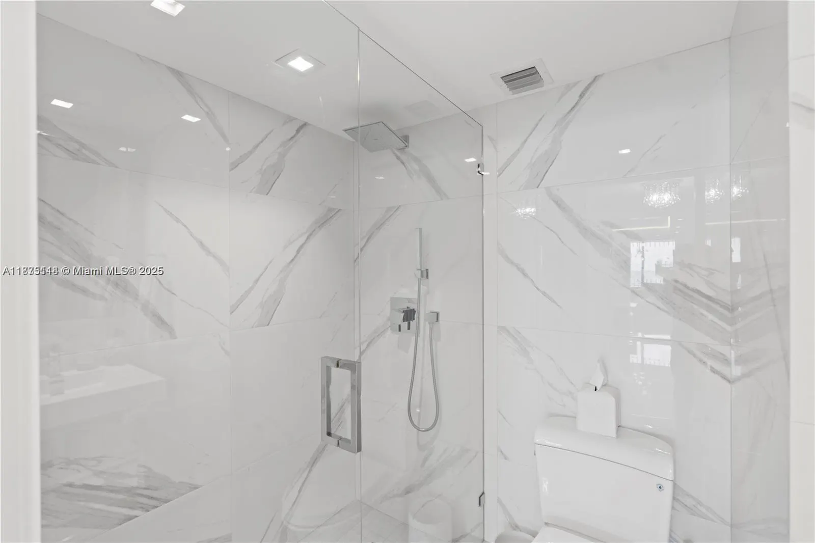 10205 Collins Ave, #608